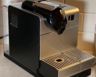 DeLonghi EN520.S Espresso 10x7x13in HxWxD