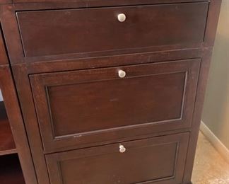 Bassett Contemporary Dark Wood Shelf Bookshelf 85x115x18in HxWxD