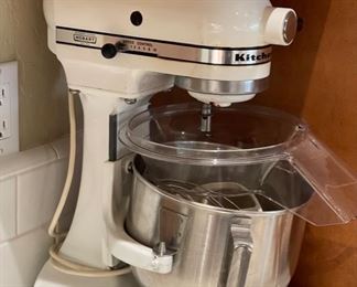 KitchenAid K5-A Mixer