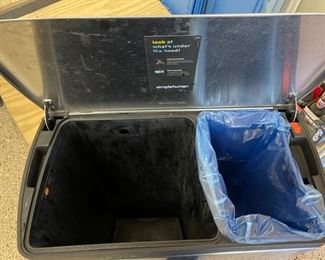 Simple Human Garbage Can 26x19.5x10in HxWxD