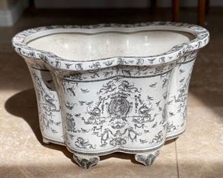 Large JUWC 1887 United Wilson Porcelain Pot Pottery 12x19x14in HxWxD