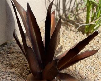 Rustic Metal Agave LG 17 x 26 x 16 HxWxD