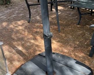 Cantilever Patio Umbrella 10 foot diameter