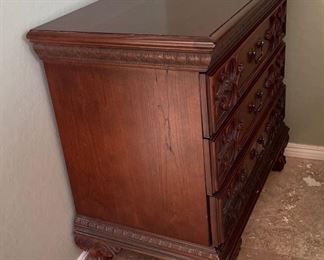 2pc Pulaski 3-Drawer Nightstands PAIR 30x32x18in HxWxD