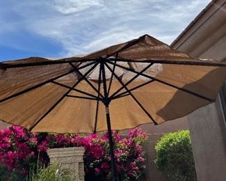 Patio umbrella