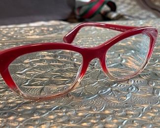 Authentic Prada VPR 03Q Rx Eyeglasses FRAMES  PDO-1O1 Red Fade 54[]18-140 C490