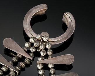 Antique Navajo Silver Squash Blossom Necklace Native American 26in