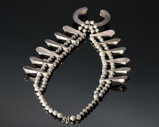Antique Navajo Silver Squash Blossom Necklace Native American 26in