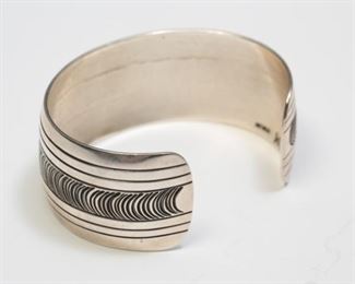 Native American MM Sterling Thick Cuff Bracelet 2 1/4 inch diameter: 1 inch wide