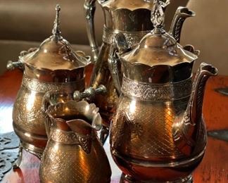 4pc Simpson Hall Miller & Co Tea Pot Set	Lg Teapot: 13x9x5in	
