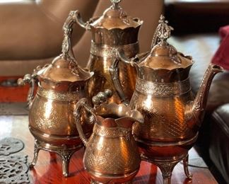 4pc Simpson Hall Miller & Co Tea Pot Set	Lg Teapot: 13x9x5in	
