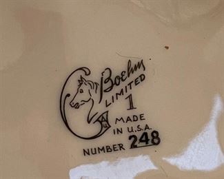 Boehm Limited Gem & Gold 400 Porcelain Elephant Diamond Eyes	8x10x5in	HxWxD
