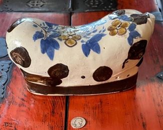 Antique Ceramic Chinese Beast Figurine	5x4x10in	HxWxD
