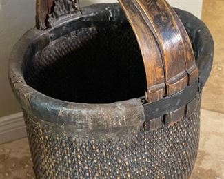 Chinese Wicker Rattan Decor Basket	24x17x15in	HxWxD
