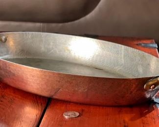 Vintage Copper Tinned  Hammered  Roasting Pan Villedieu Made in France Pot	2x18.25x10.25in	
