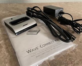 Bose 30 pin Adapter for Wave Radio		
