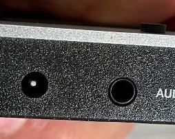 Bose 30 pin Adapter for Wave Radio		
