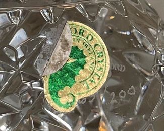 Waterford Diamond Backs 2001 World Champions Crystal Baseball Paperweight	2.5in Diameter	
