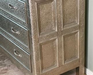 Hammered Tin 3-Drawer Dresser	35x49x21.5ihn	
