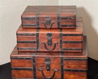 3pc Wood Suitcase Decor	Largest 6.5x16.5x13in	HxWxD
