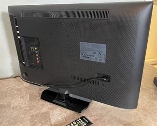 Samsung 24IN HD SMART TV UN24M4500AF	15x22x6.5in	HxWxD
