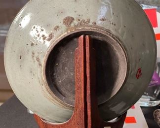 Antique Ming Dynasty Chinese Dish/Bowl SWATOW POTTERY	2in H x 8.5in Diameter	
