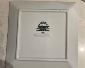 18 pc Square Plate set		
