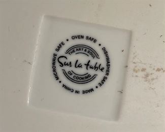 18 pc Square Plate set		
