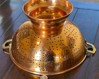 Copper Tinned Colander	7x12x14in	HxWxD

