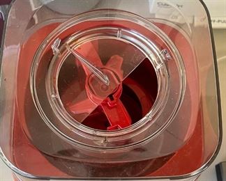 cuisinart frozen yogurt ice cream sorbet maker		
