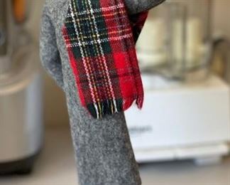 Simpich Character Dolls Christmas Caroler Lantern Man	14in H	
