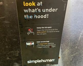 Simple Human Garbage Can	26x19.5x10in	HxWxD
