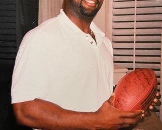 *Signed*   USC Football	9x12x9in	HxWxD
