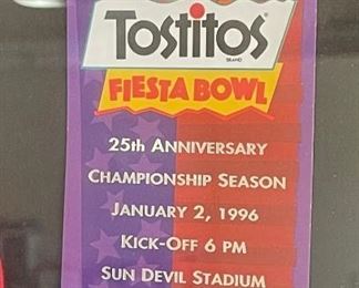 *Singed* Nebraska Montage  Tommie Frazier CornHuskers	25x23.5in	
