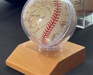 MLB Team Signed Baseball 	
