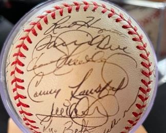 MLB Team Signed Baseball 	
