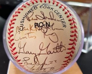 MLB Team Signed Baseball 	
