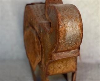 Rustic Metal Elephant	8 x 4 x 11	HxWxD
