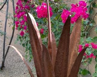 XLG Rustic Metal Agave Plant	59 inches high	
