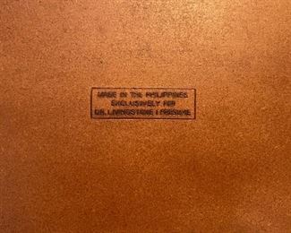 Dr Livingstone I Presume Suitcase Cabinet/Table	27 x 18 x 12	HxWxD
