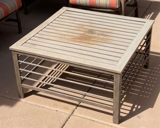 Outdoor Patio Coffee Table		
