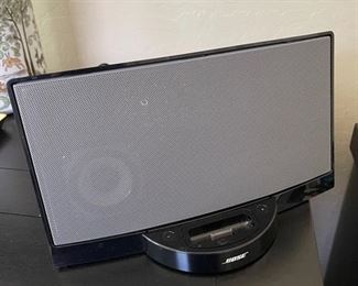 	Bose Sound Dock Series 1 Digital Music iPod Sound Dock black	12in X 7in.