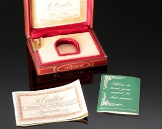 Jaeger LeCoultre Memovox K814 Sub Mini Travel Alarm Clock Watch in Box	Clock: 37x46mm<BR>Original Box: 4.75x3.5x1.5in	HxWxD