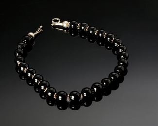 Sterling Silver and large Onyx beaded Necklace	18.5 inches