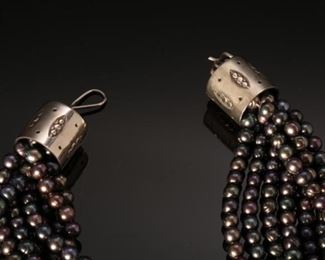 Native American 7 Strand dark beaded Necklace	19.5 inches	