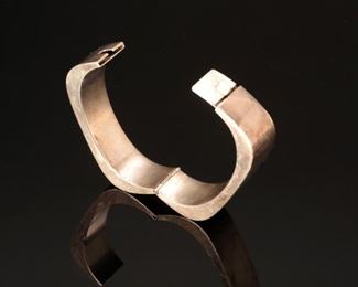 Sterling Silver hinged Cuff Bracelet Mexico Rounded Square Vintage	6.75 inside diameter : 3/4 inch wide	