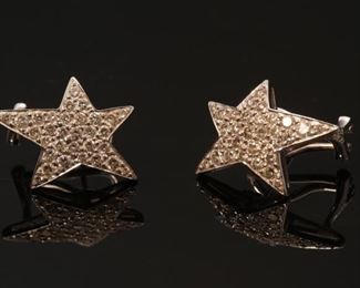 18K White Gold and Diamond Cluster Star Earrings	16mm by 23mm	