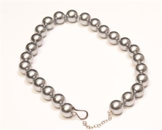 Sterling Silver 16mm Ball Bead Necklace 20in long	20in Long<BR>16 mm beads