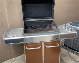 Weber Copper Genesis EP-320 Natural Gas Grill 3852301	47x56x23in	HxWxD