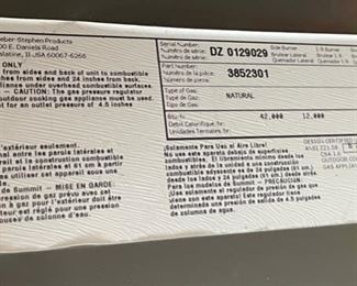 Weber Copper Genesis EP-320 Natural Gas Grill 3852301	47x56x23in	HxWxD